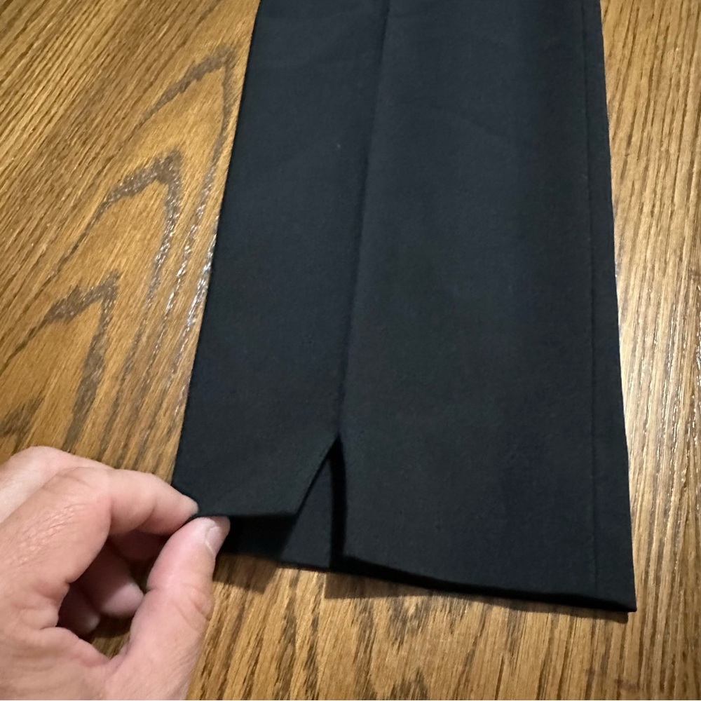 Elie Tahari black pants side‎ zipper slit at ankle size 4 - Picture 9 of 9